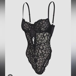 NWT Savage x Fenty Savage Not Sorry Underwire Teddy Black Lace Women’s Size M